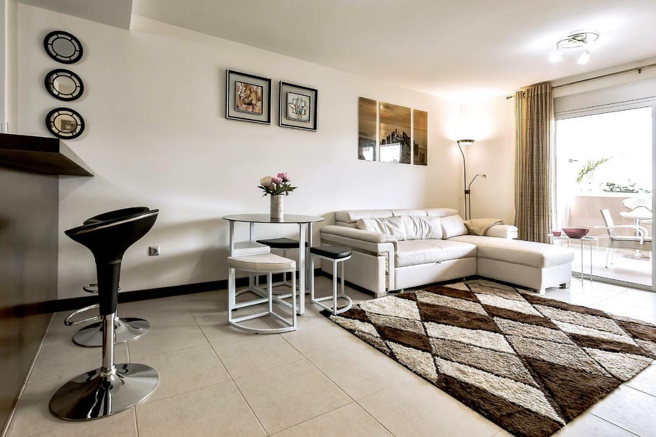Doble Dream2 Bedroom Apartment 아데제 외부 사진